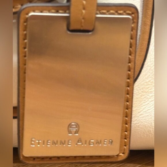 Etienne Aigner Vintage Leather Barrel Sarchel/Shoulder Bag (EUC) - Picture 14 of 15